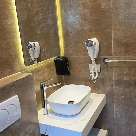Apartment For Daily Rent In The Center Of *