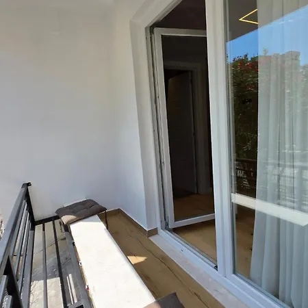 For Daily Rent In The Center Of Apartment *
